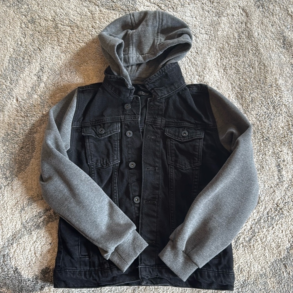 Denim hoodie jacket with sweatshirt sleeves in black and gray